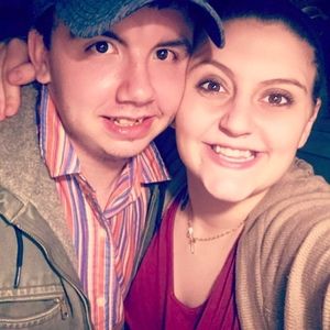 Meet your Posher, Elisha